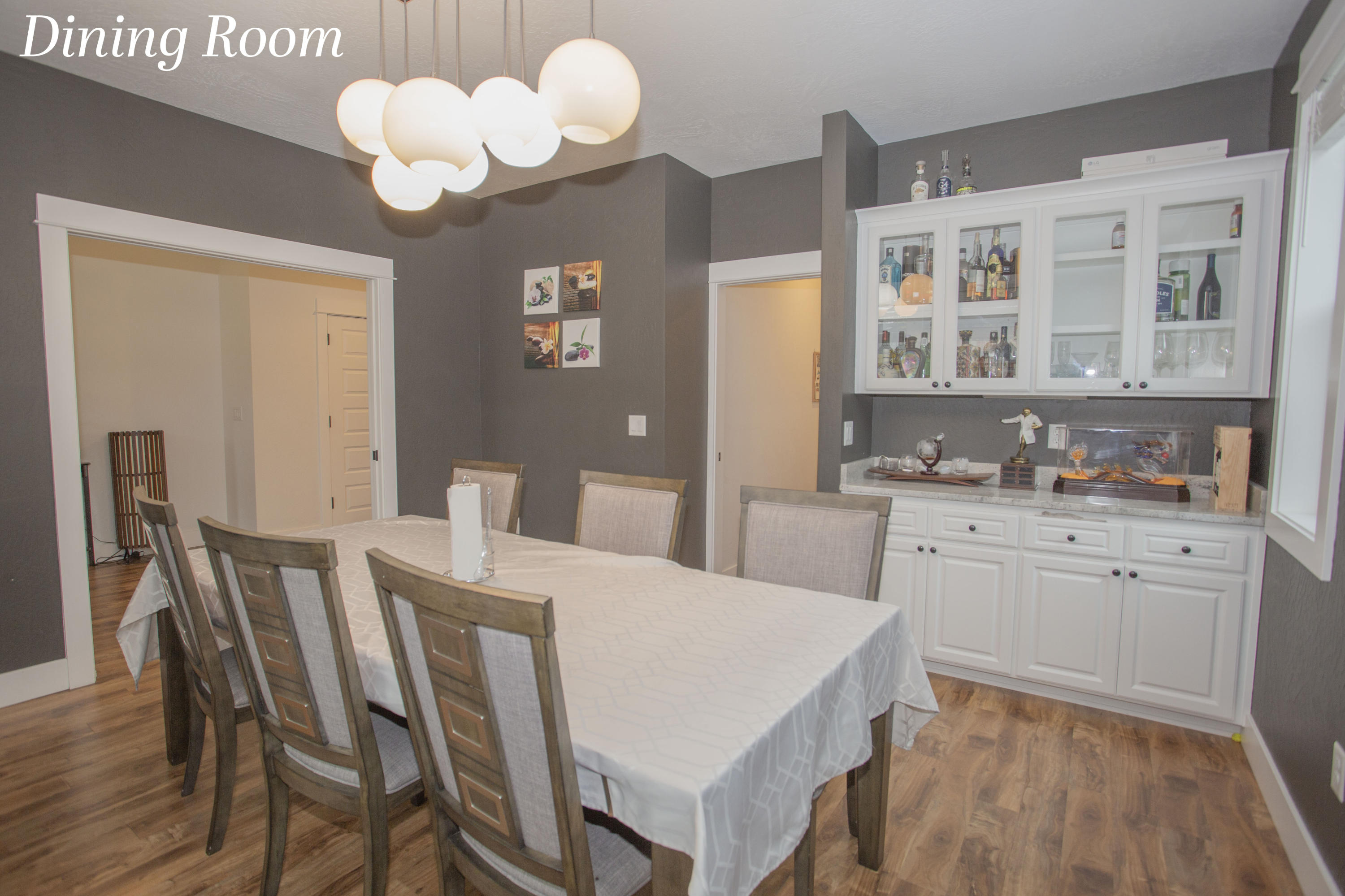 Kamerin Springs - Residential