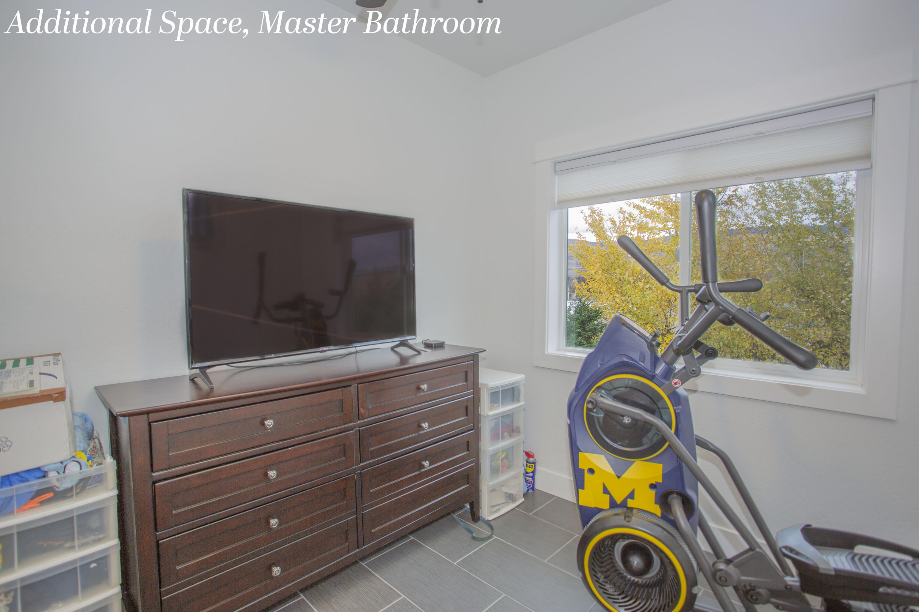 Kamerin Springs - Residential