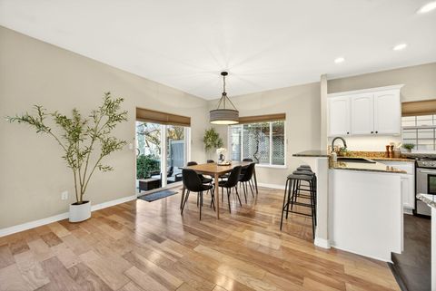 Tiny photo for 267 Meadow Drive, Ashland, OR 97520 (MLS # 220214291)