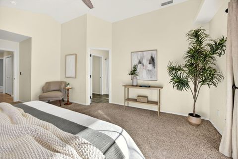 Tiny photo for 267 Meadow Drive, Ashland, OR 97520 (MLS # 220214291)