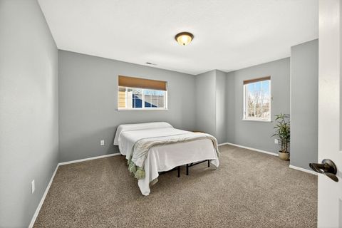 Tiny photo for 267 Meadow Drive, Ashland, OR 97520 (MLS # 220214291)