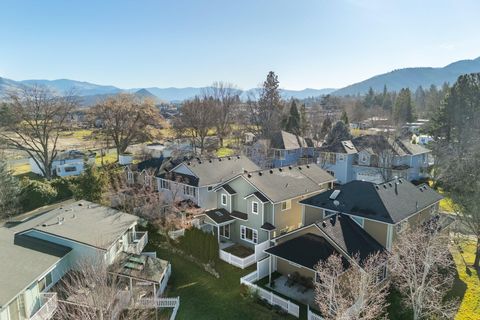Tiny photo for 267 Meadow Drive, Ashland, OR 97520 (MLS # 220214291)