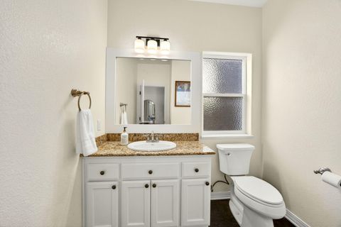 Tiny photo for 267 Meadow Drive, Ashland, OR 97520 (MLS # 220214291)