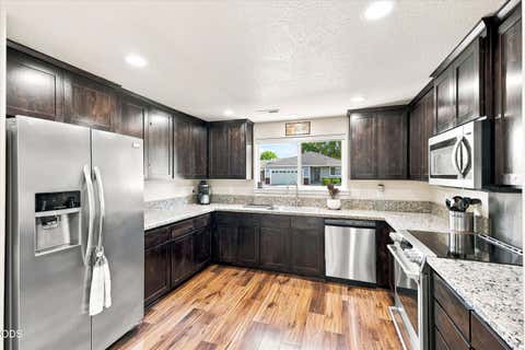 Tiny photo for 928 Stonewater Drive, Eagle Point, OR 97524 (MLS # 220227362)