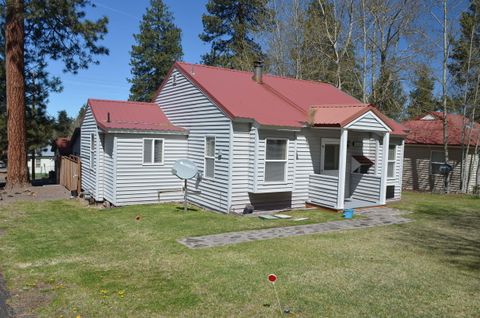 Tiny photo for 138118 Hillcrest Street, Gilchrist, OR 97737 (MLS # 220217039)