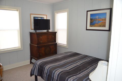 Tiny photo for 138118 Hillcrest Street, Gilchrist, OR 97737 (MLS # 220217039)