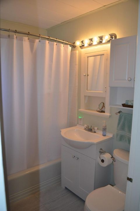 Tiny photo for 138118 Hillcrest Street, Gilchrist, OR 97737 (MLS # 220217039)