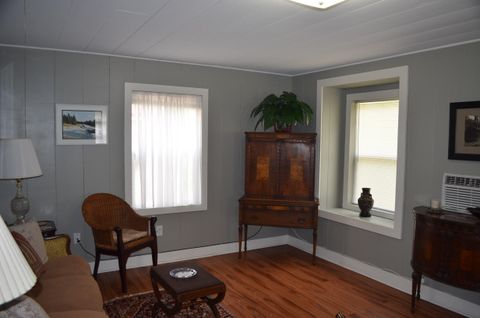 Tiny photo for 138118 Hillcrest Street, Gilchrist, OR 97737 (MLS # 220217039)