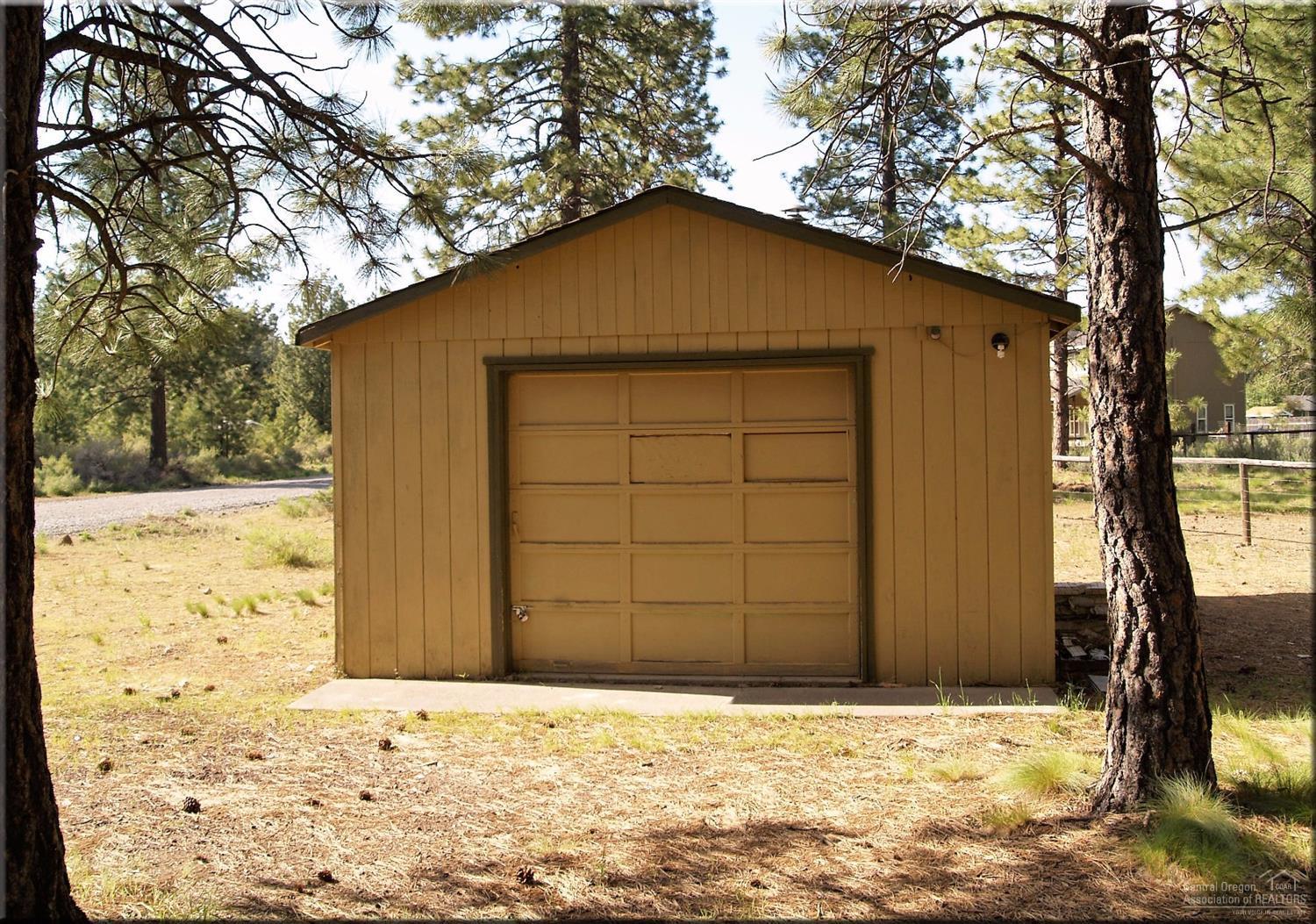 Deschutes RiverWoods - Residential