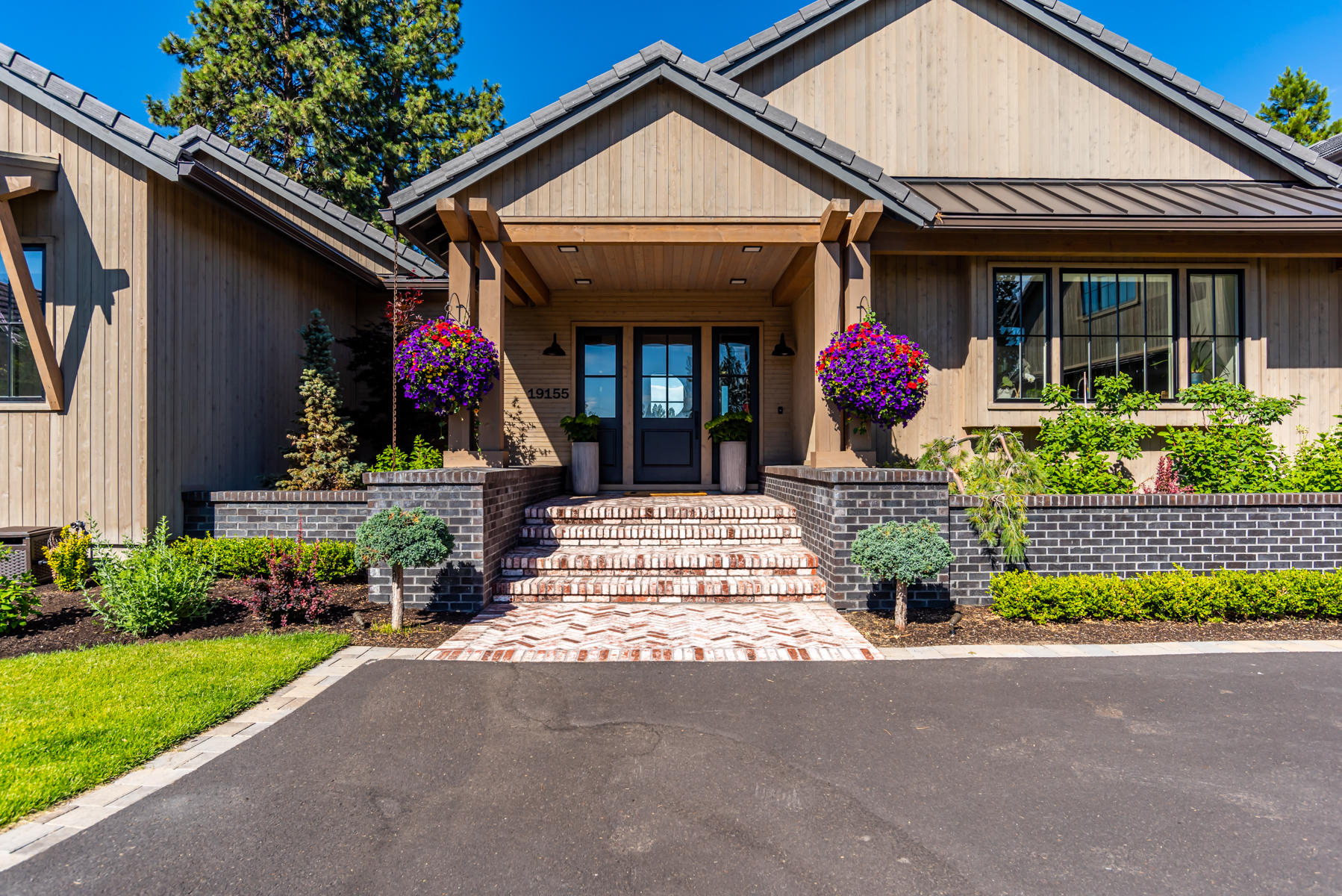 The Highlands at Broken Top - Residential