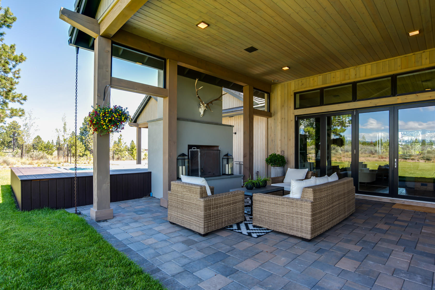 The Highlands at Broken Top - Residential