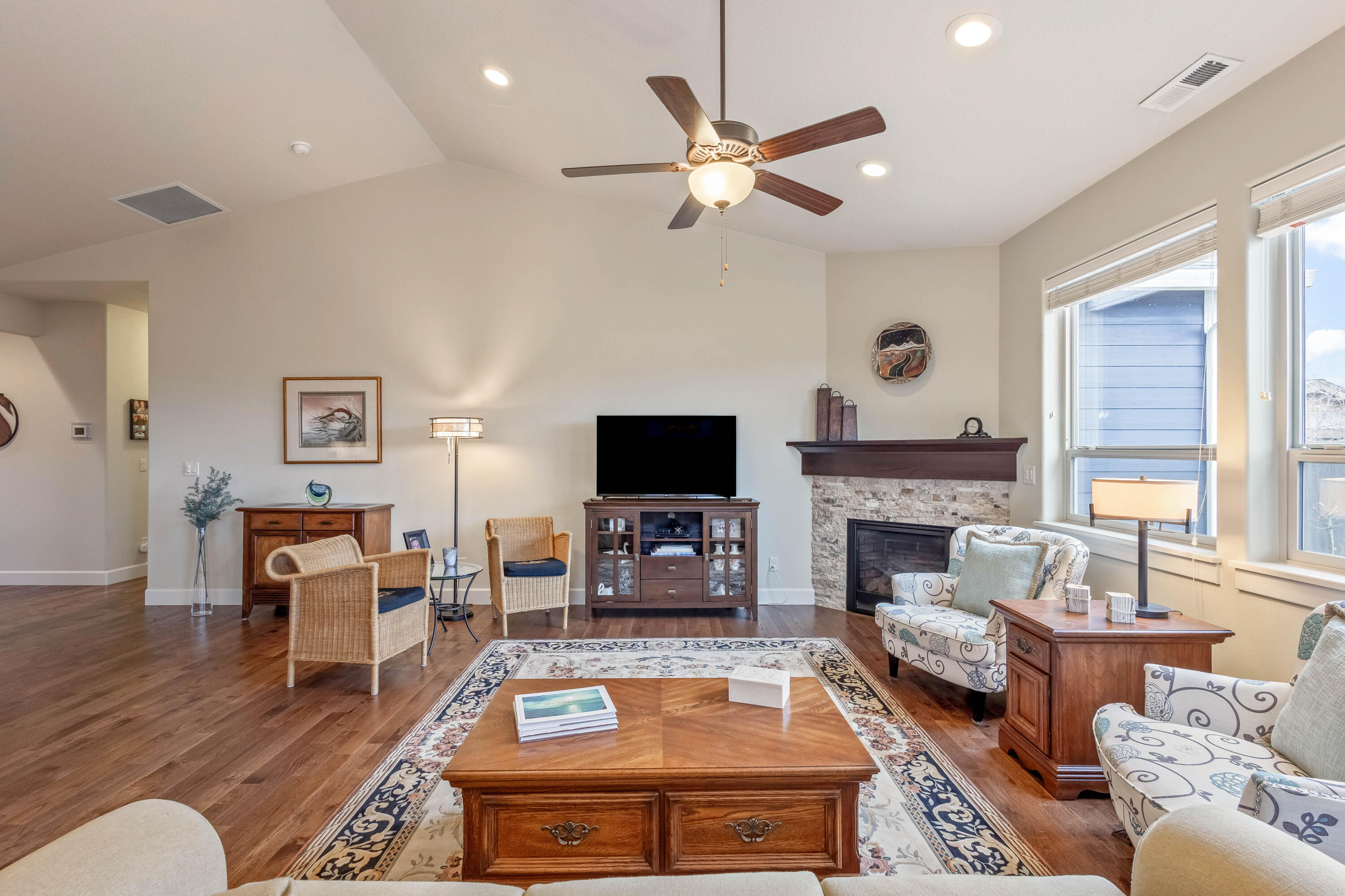 20788 NE Horizon Ridge Place