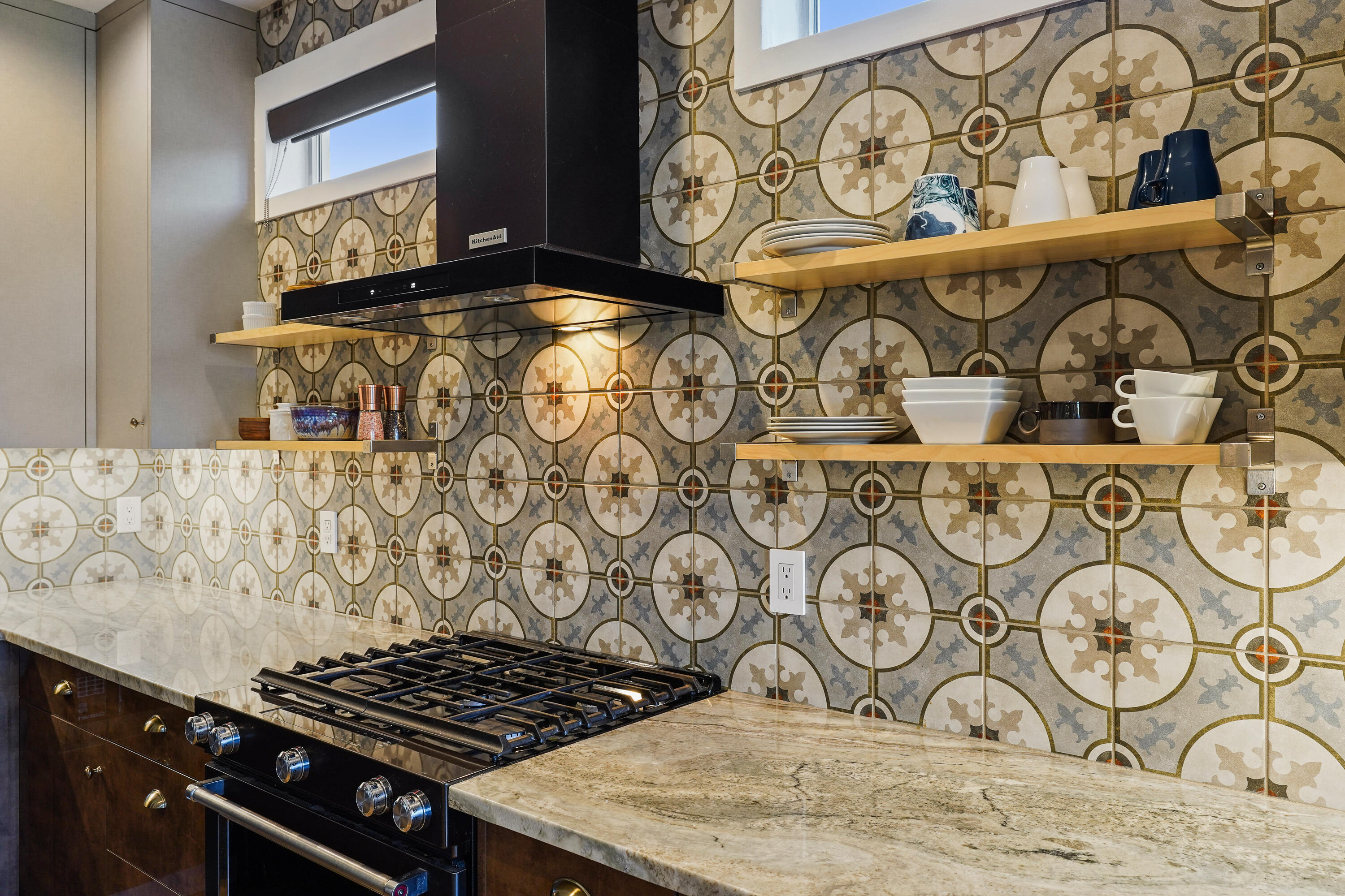 Skyliner Summit - Residential