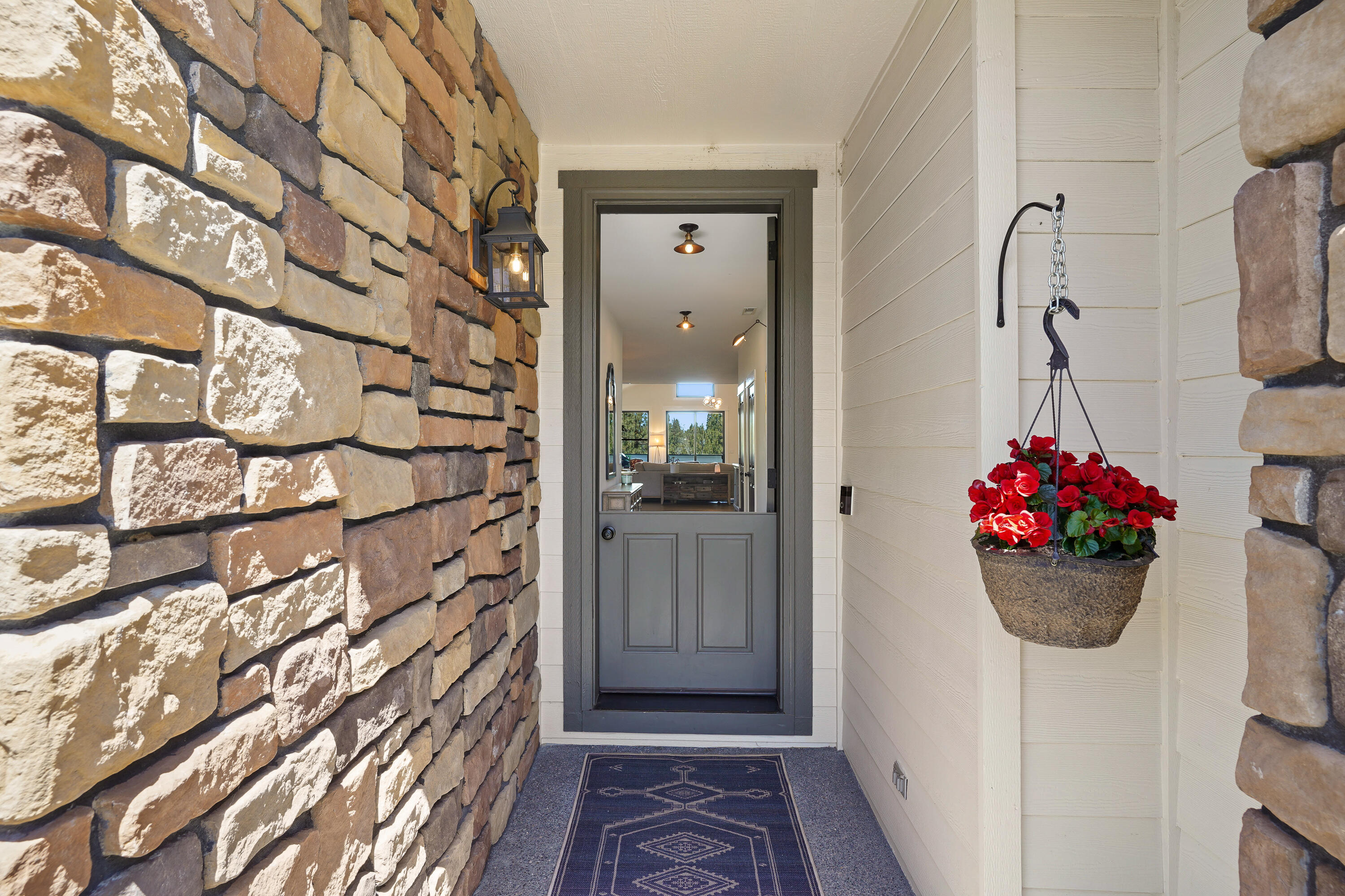 Skyliner Summit - Residential