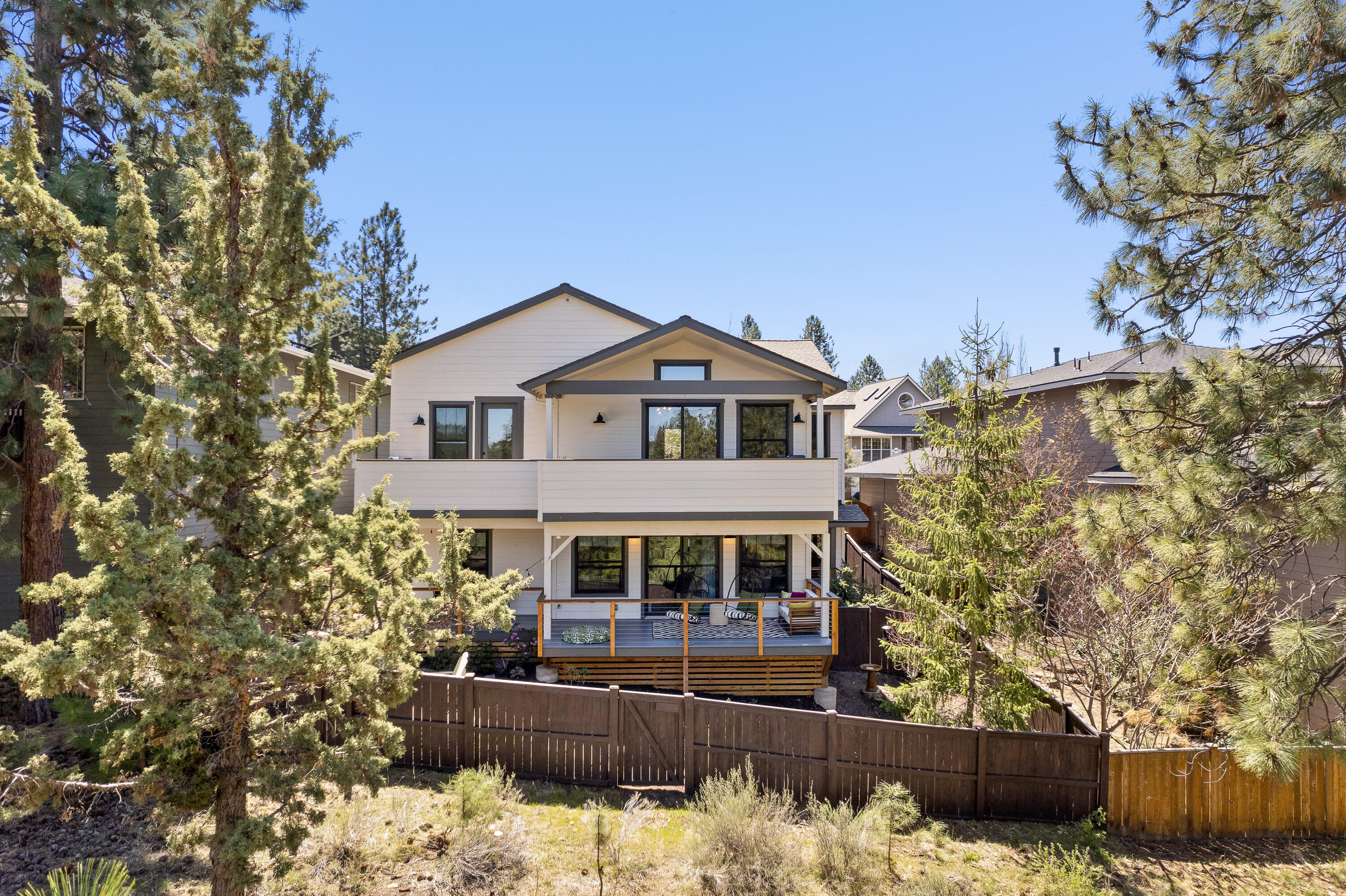 Skyliner Summit - Residential