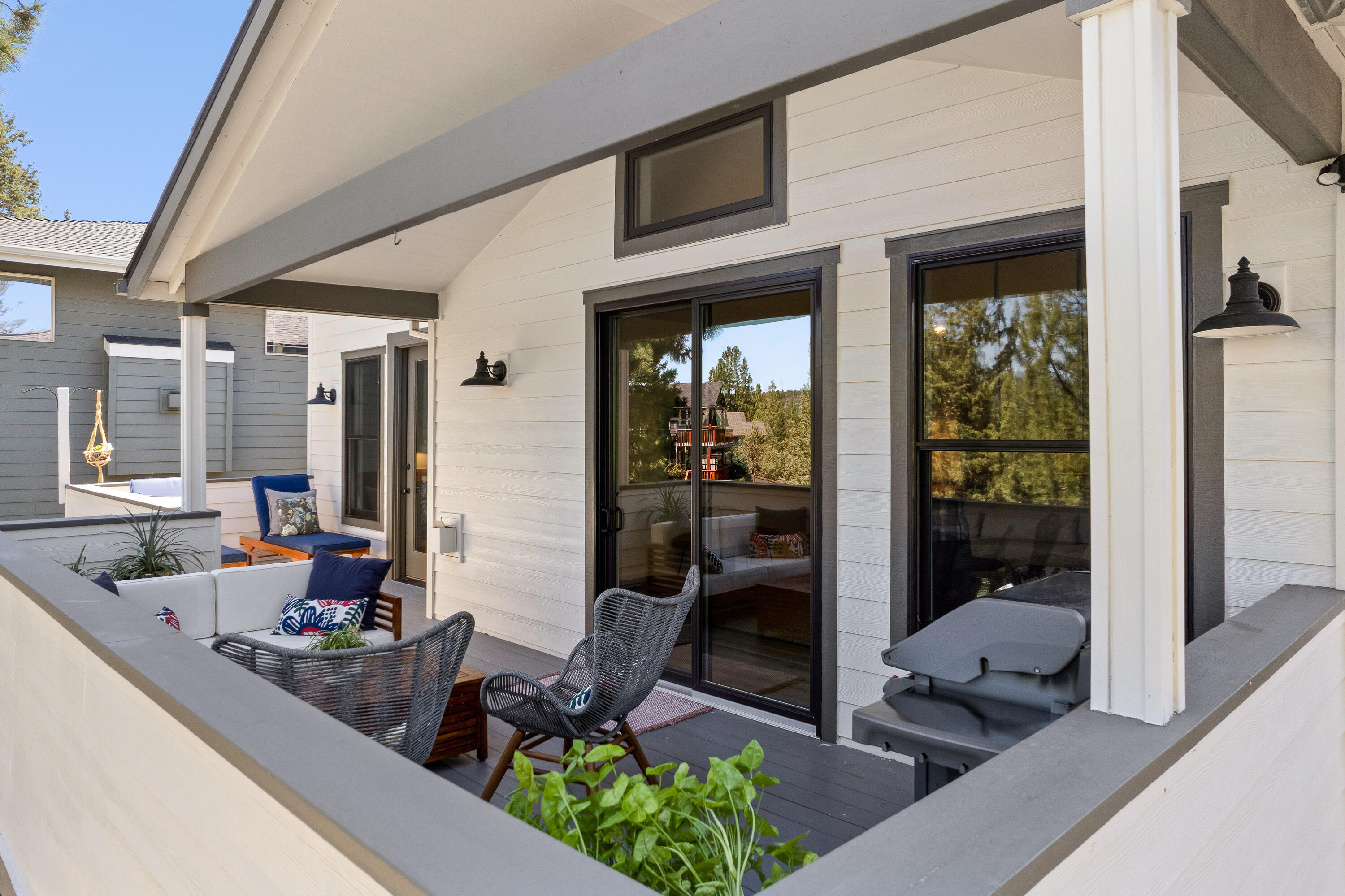 Skyliner Summit - Residential