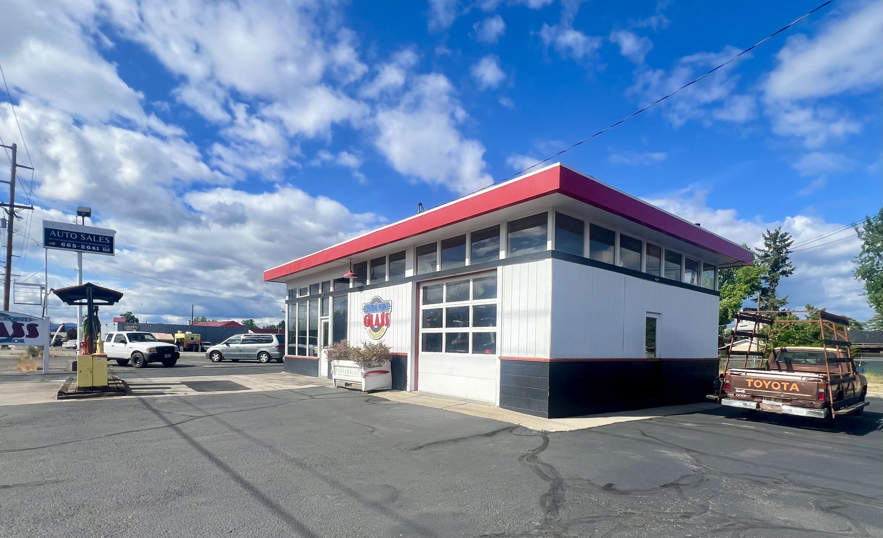 441 S Front Street