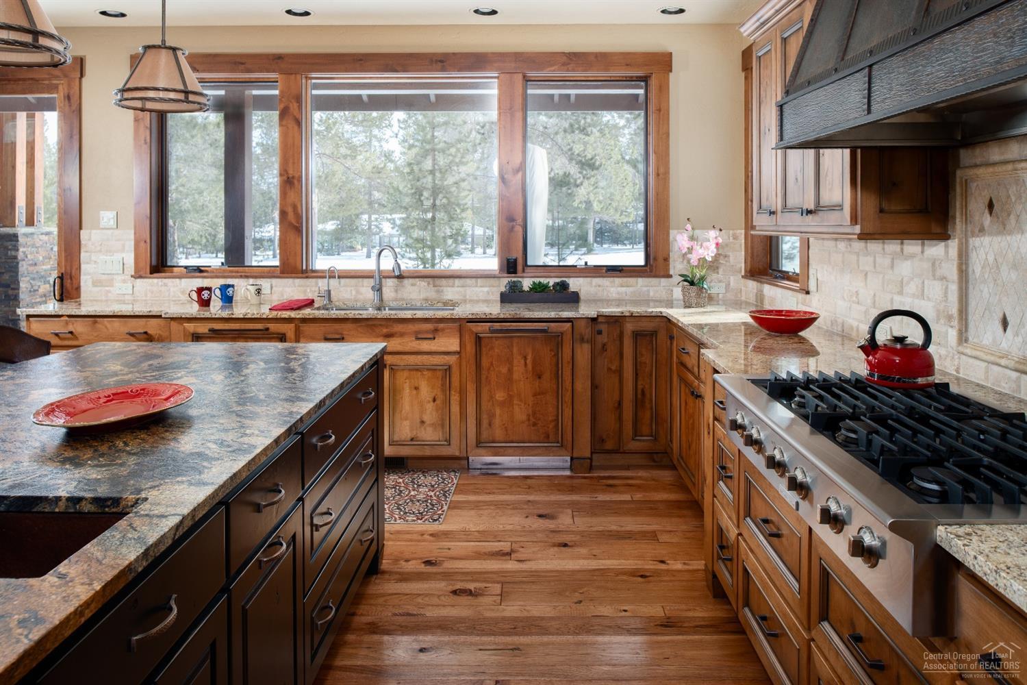 Fairway Crest Village - Residential