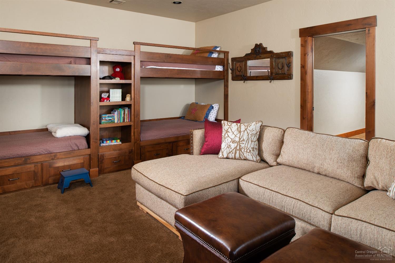 Fairway Crest Village - Residential