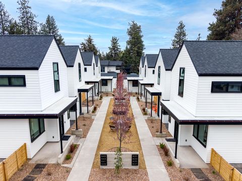 637 NE Marshall Avenue Bend OR 97701