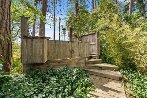 Tiny photo for 158 Renault Avenue, Medford, OR 97501 (MLS # 220222624)