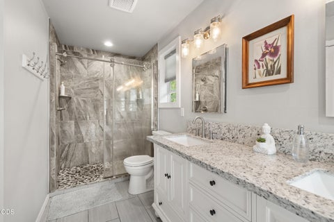 Tiny photo for 158 Renault Avenue, Medford, OR 97501 (MLS # 220222624)