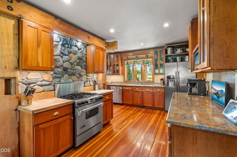 Tiny photo for 158 Renault Avenue, Medford, OR 97501 (MLS # 220222624)