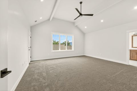 Tiny photo for 4090 Crystal Springs Drive, Medford, OR 97504 (MLS # 220219977)