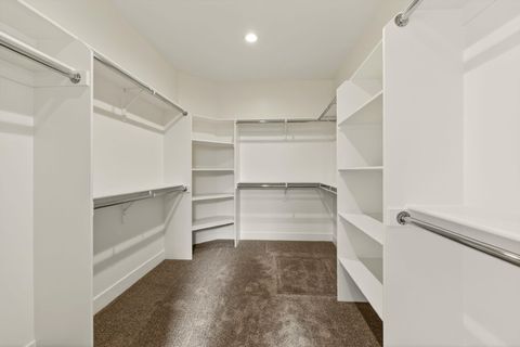 Tiny photo for 4090 Crystal Springs Drive, Medford, OR 97504 (MLS # 220219977)