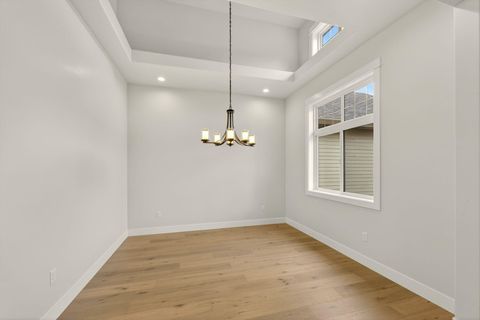 Tiny photo for 4090 Crystal Springs Drive, Medford, OR 97504 (MLS # 220219977)