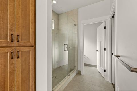 Tiny photo for 4090 Crystal Springs Drive, Medford, OR 97504 (MLS # 220219977)