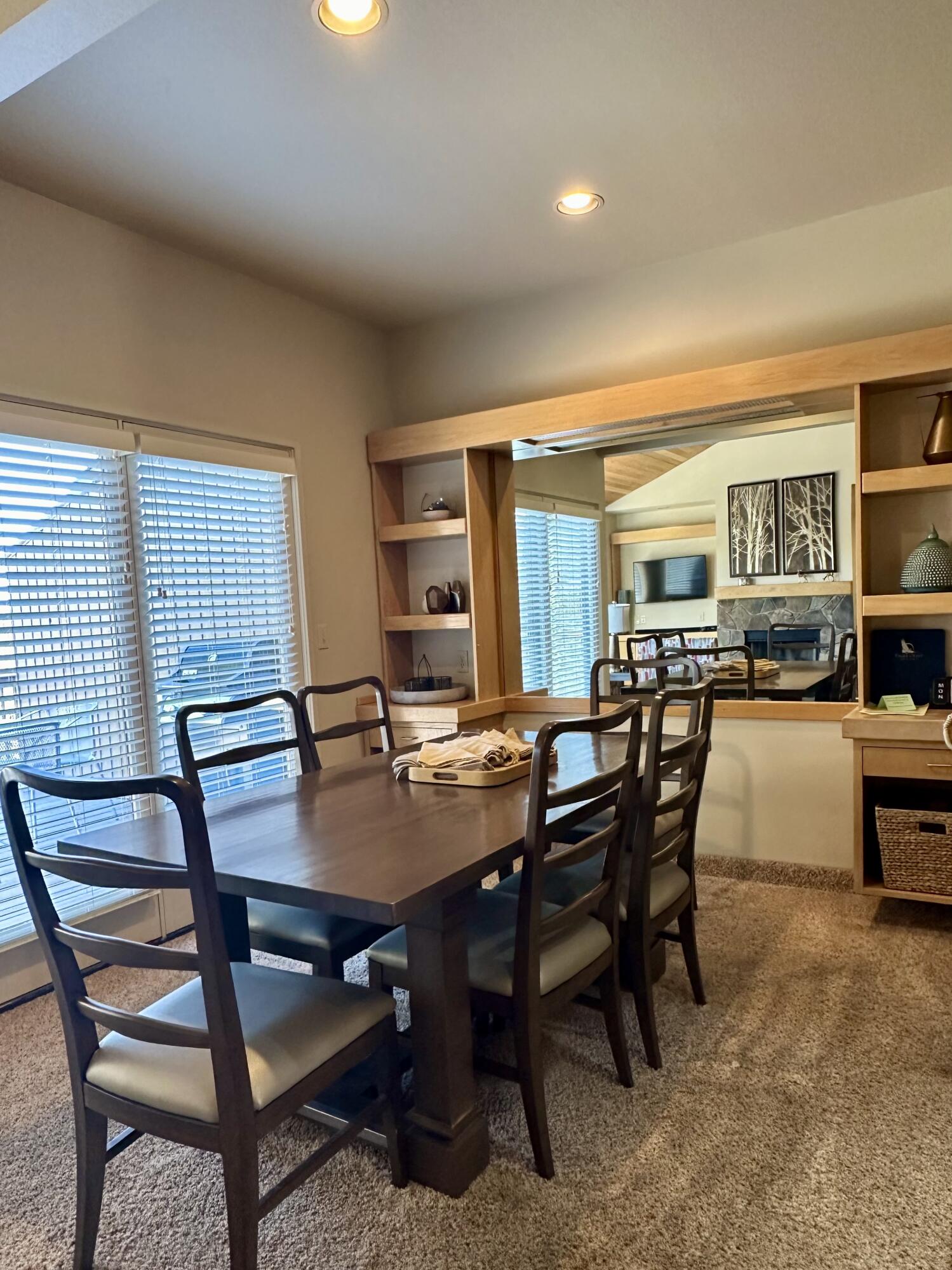 Eagle Crest - Residential