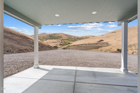Tiny photo for 45070 McKay Creek Road, Pendleton, OR 97801 (MLS # 220229616)