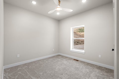 Tiny photo for 45070 McKay Creek Road, Pendleton, OR 97801 (MLS # 220229616)