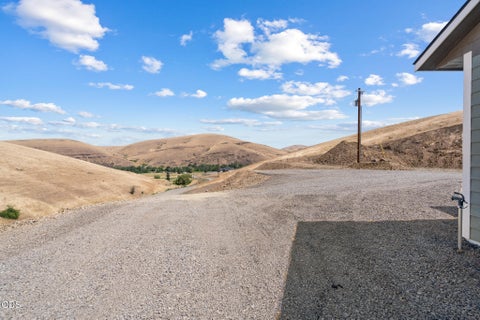 Tiny photo for 45070 McKay Creek Road, Pendleton, OR 97801 (MLS # 220229616)