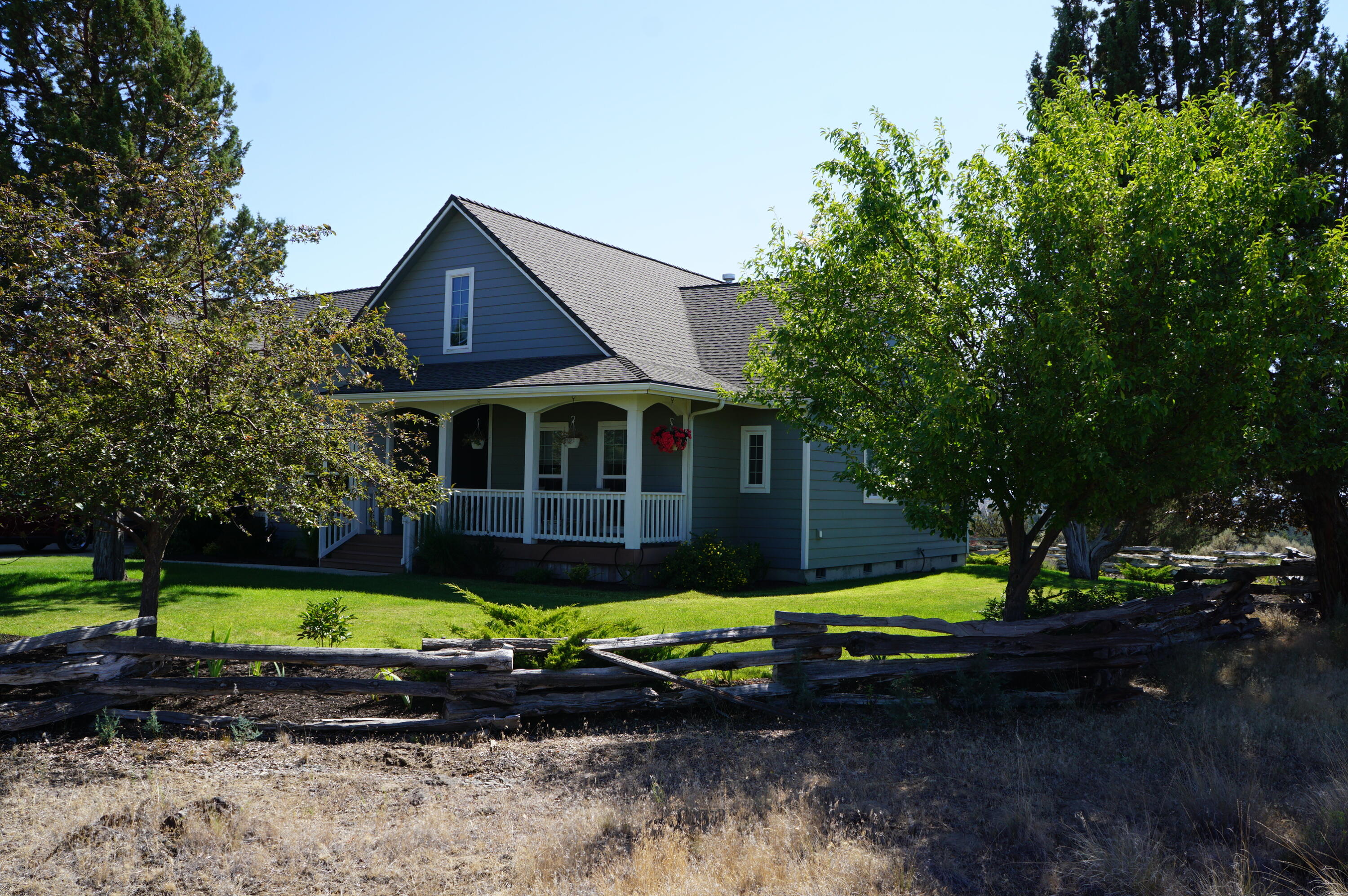 17040 SW Steelhead Road