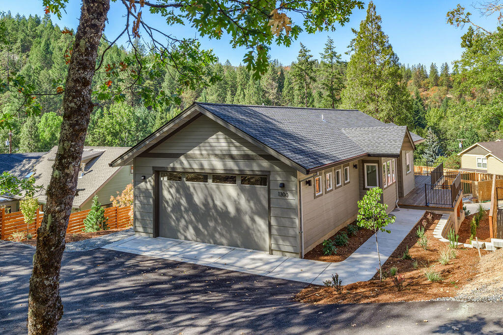 Andrews Place Phase 1 - Residential