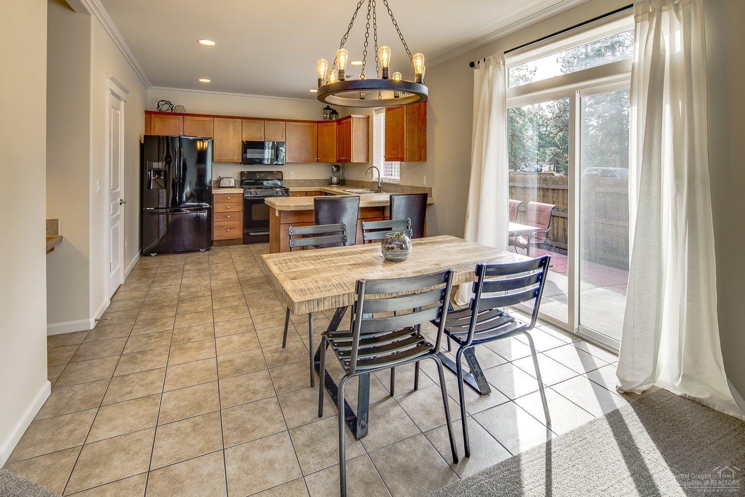 Deschutes River Cros - Residential