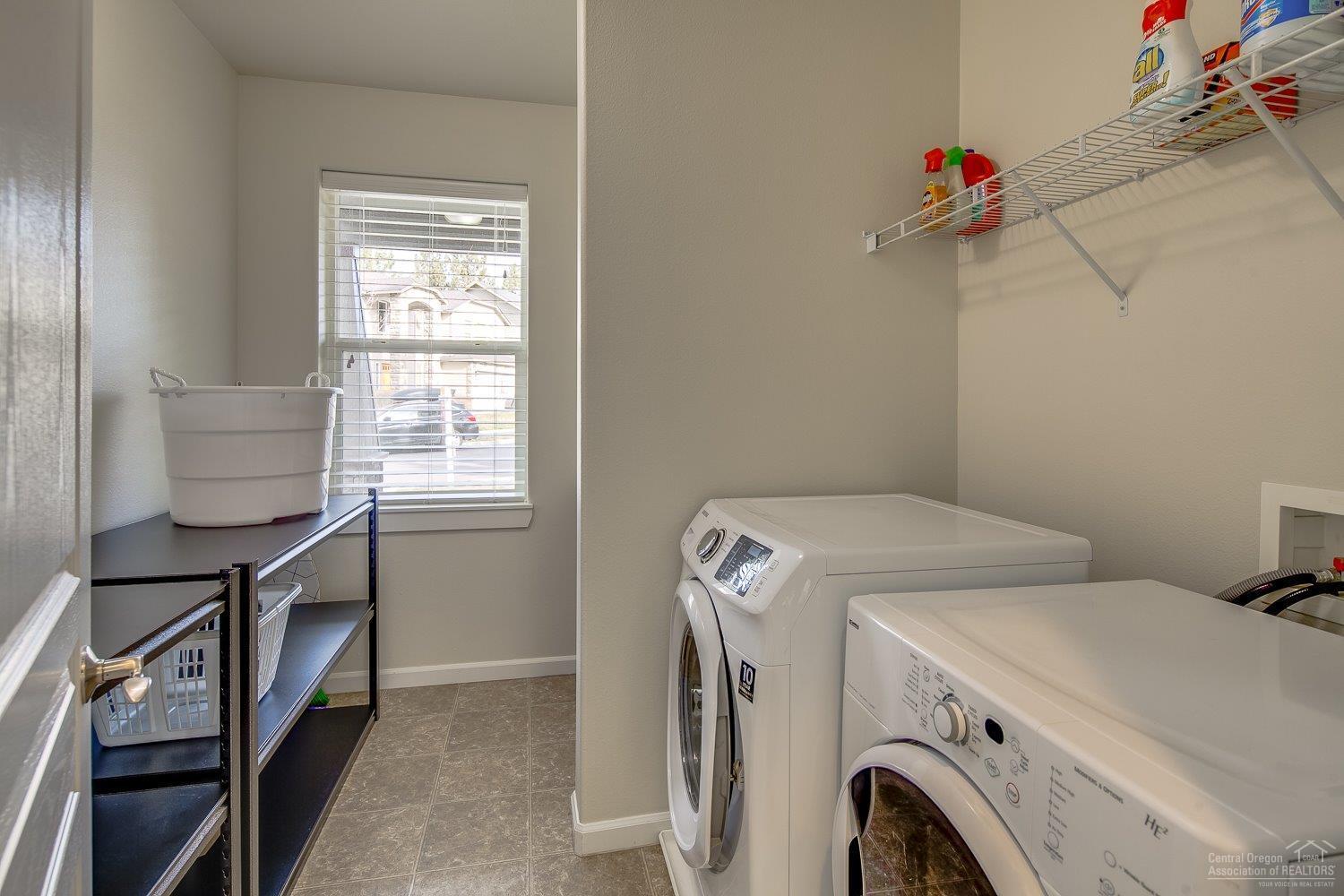 Deschutes River Cros - Residential