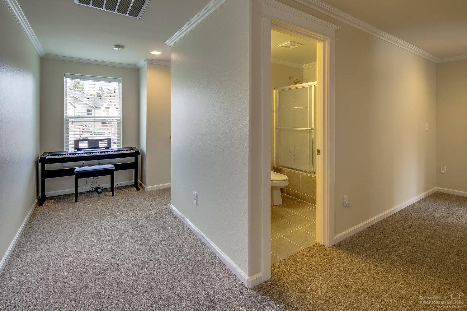 Deschutes River Cros - Residential