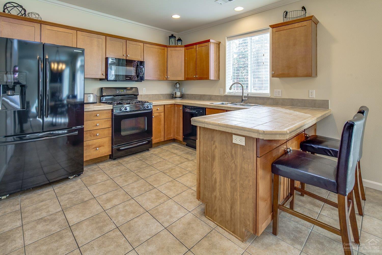 Deschutes River Cros - Residential