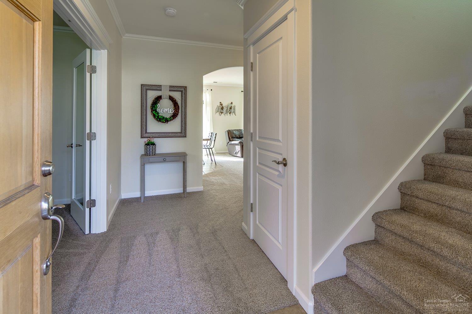 Deschutes River Cros - Residential