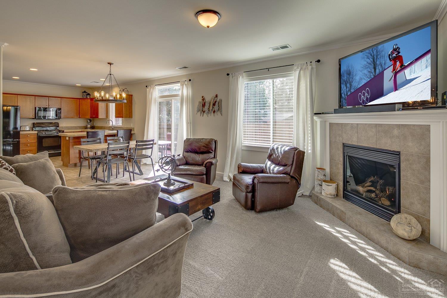 Deschutes River Cros - Residential