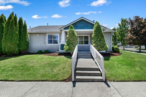 Photo of 20535 Sunderland Way, Bend, OR 97701 (MLS # 220222991)