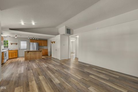 Tiny photo for 20535 Sunderland Way, Bend, OR 97701 (MLS # 220222991)