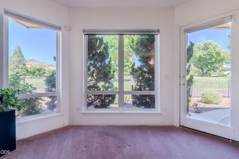 Tiny photo for 401 Golf View Drive, Medford, OR 97504 (MLS # 220225371)