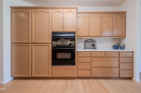 Tiny photo for 401 Golf View Drive, Medford, OR 97504 (MLS # 220225371)