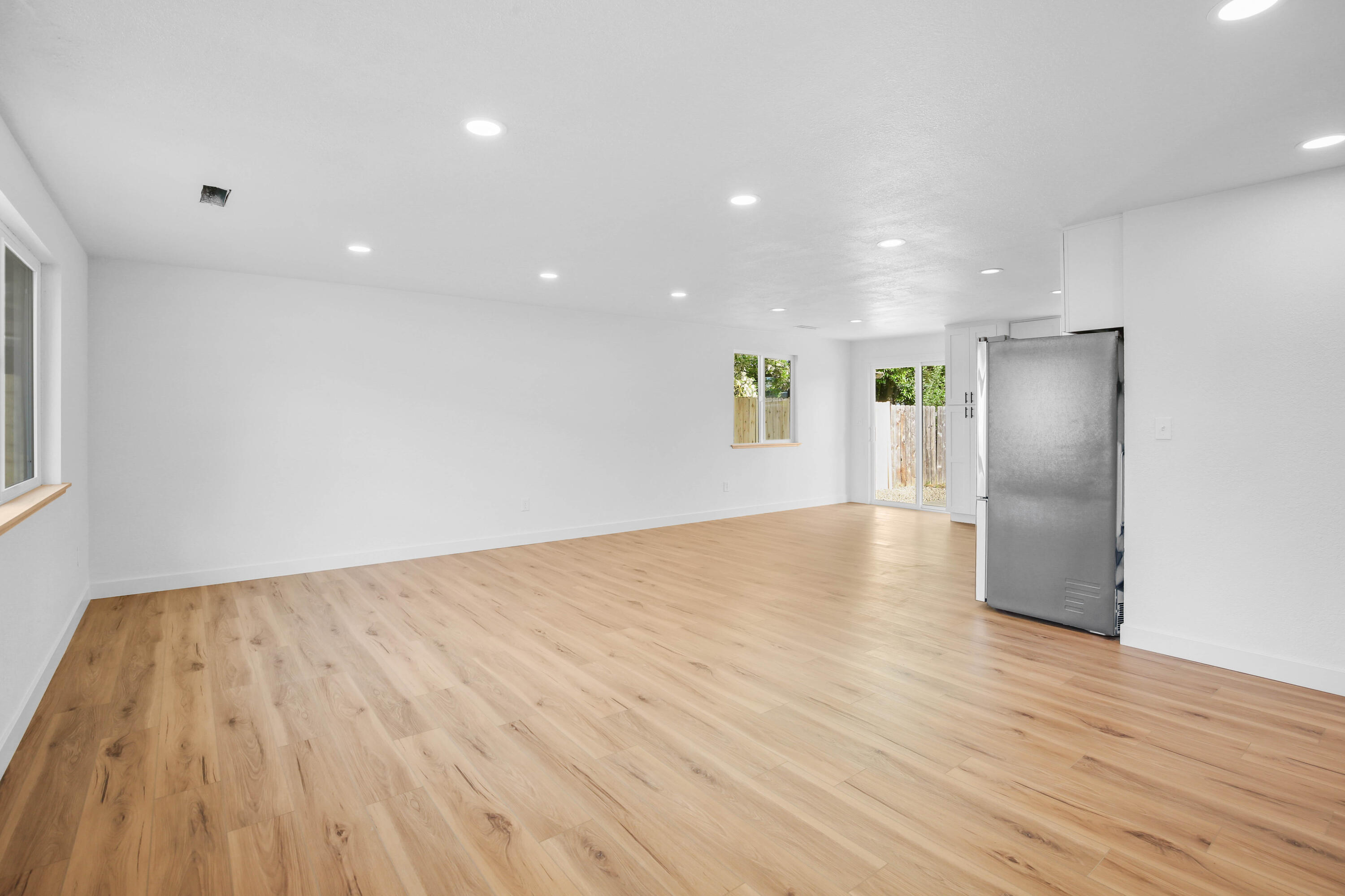 520 Grand Avenue