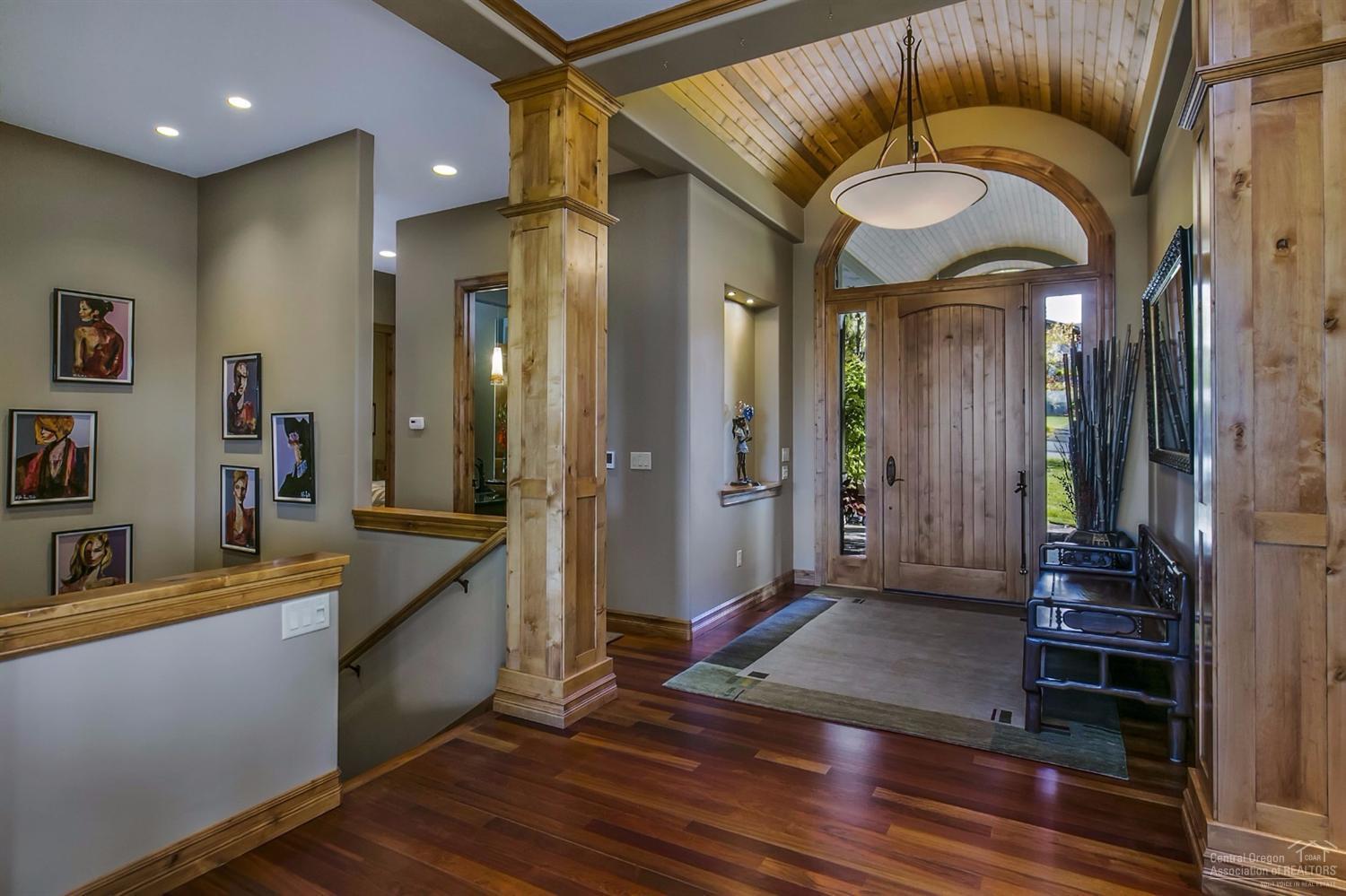 Skyliner Summit - Residential