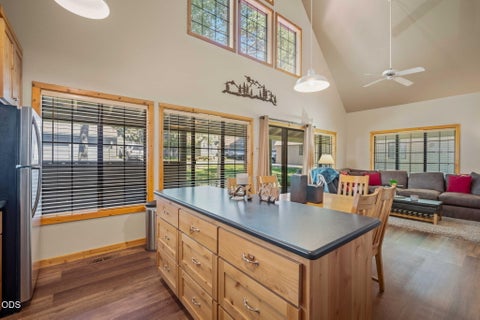 Tiny photo for 57499 Circle Four Lane #26, Sunriver, OR 97707 (MLS # 220225297)
